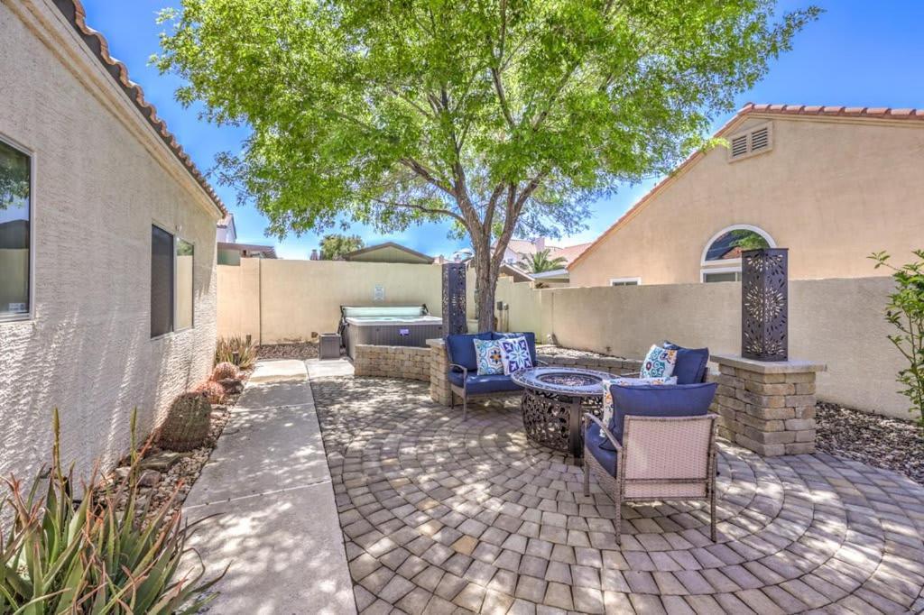 Family Fun For Everyone In Las Vegas- 4 Bedrooms, Billiards, Game Room Henderson Eksteriør bilde