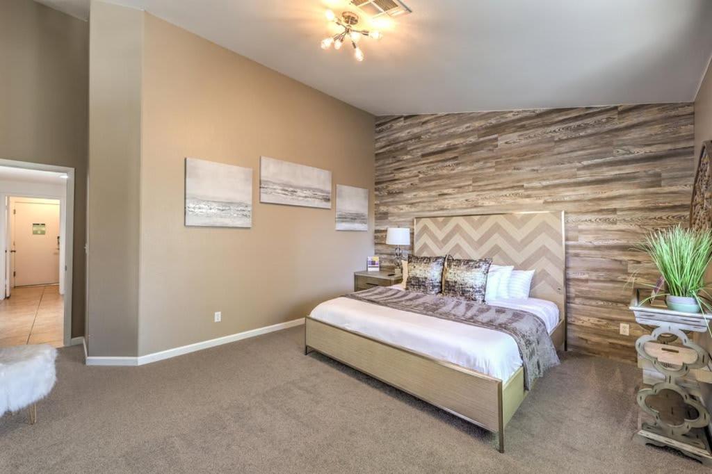 Family Fun For Everyone In Las Vegas- 4 Bedrooms, Billiards, Game Room Henderson Eksteriør bilde