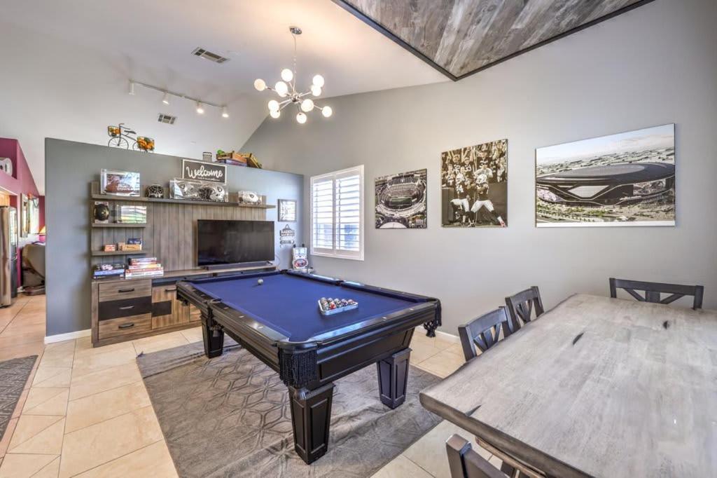 Family Fun For Everyone In Las Vegas- 4 Bedrooms, Billiards, Game Room Henderson Eksteriør bilde