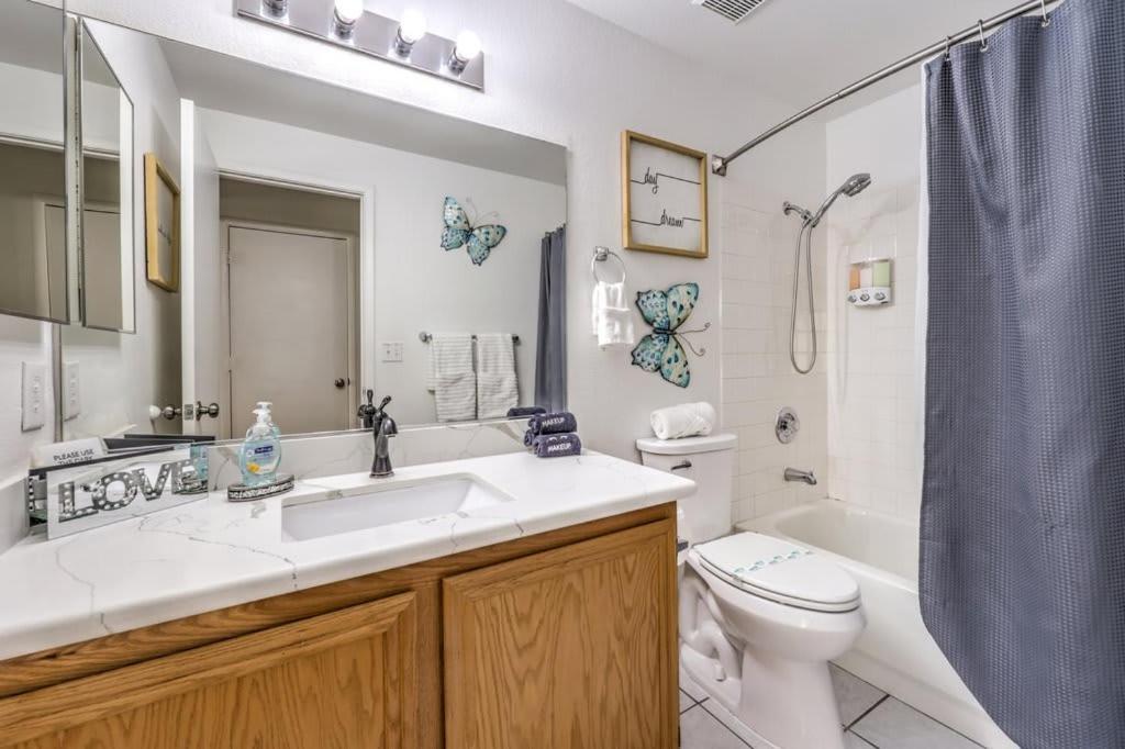 Family Fun For Everyone In Las Vegas- 4 Bedrooms, Billiards, Game Room Henderson Eksteriør bilde